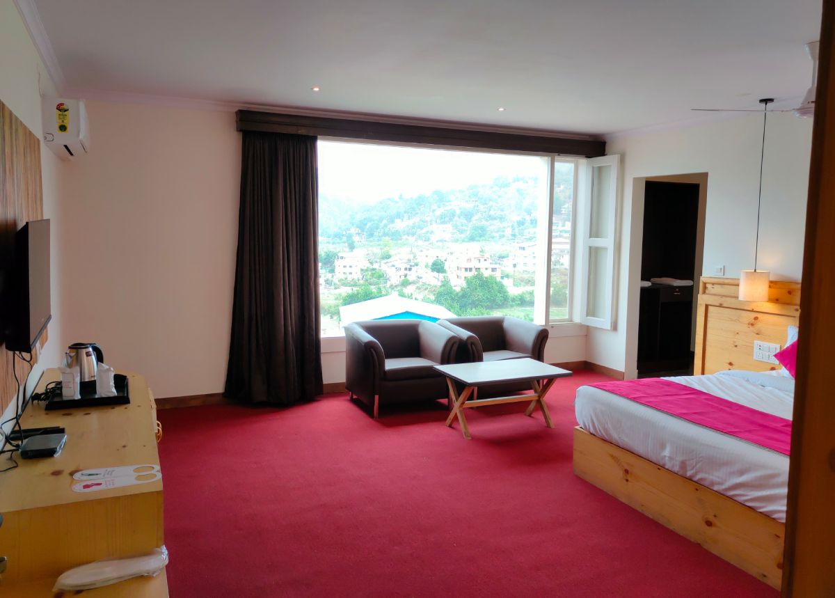 Family Resort In Mandarmani